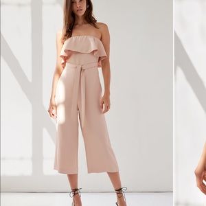 Flutter Jumpsuit Babaton Blush